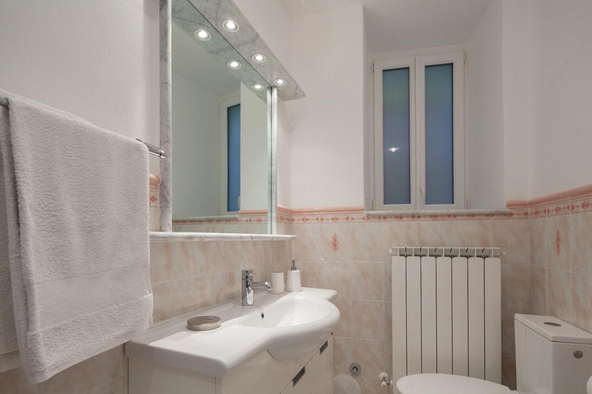 San Giovanni Apt, Seaview Terrace, 2 Aircondo Bdr, Easy From Train Or Private Parking Riomaggiore