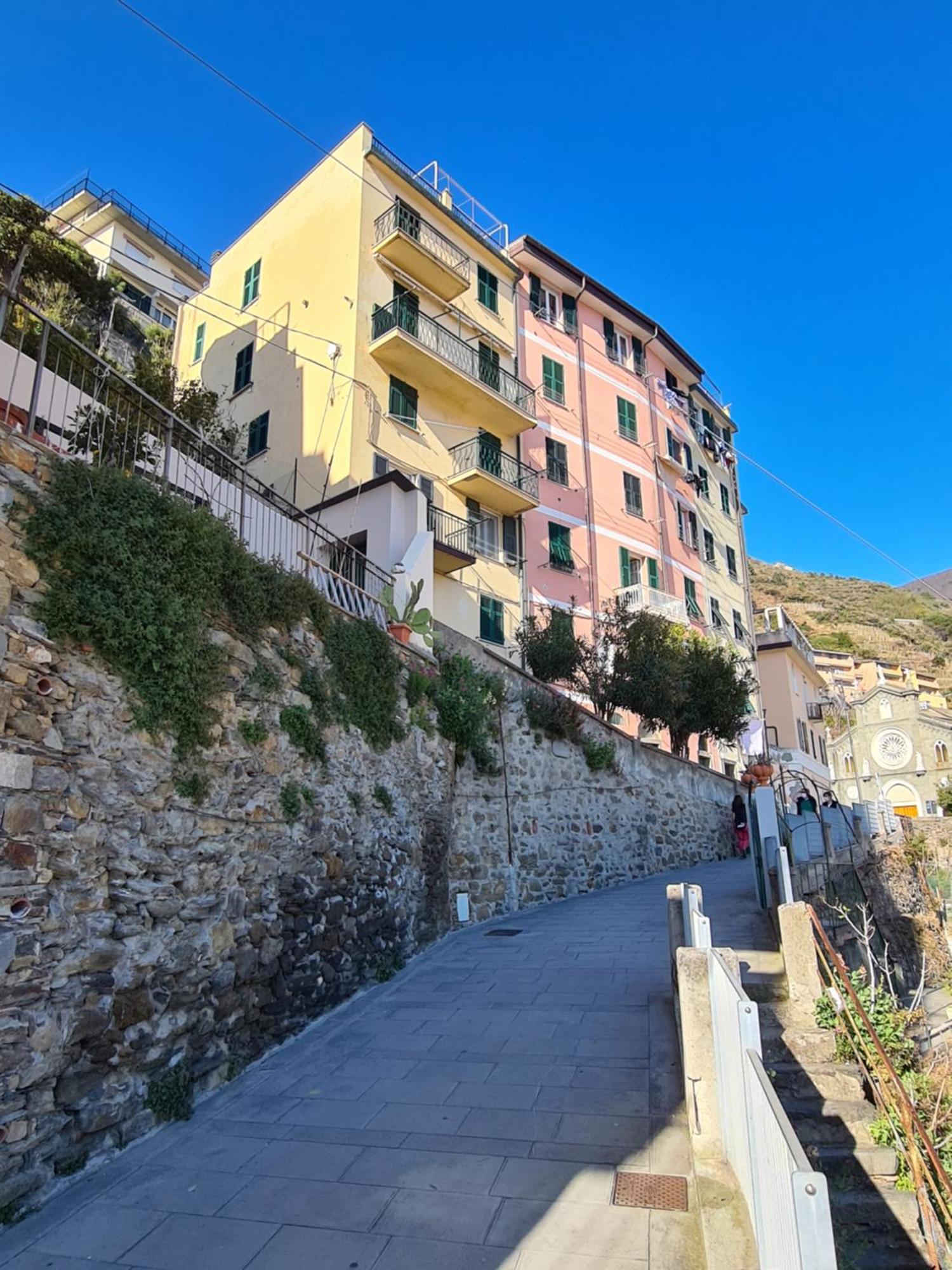 San Giovanni Apt, Seaview Terrace, 2 Aircondo Bdr, Easy From Train Or Private Parking Apartamento Riomaggiore